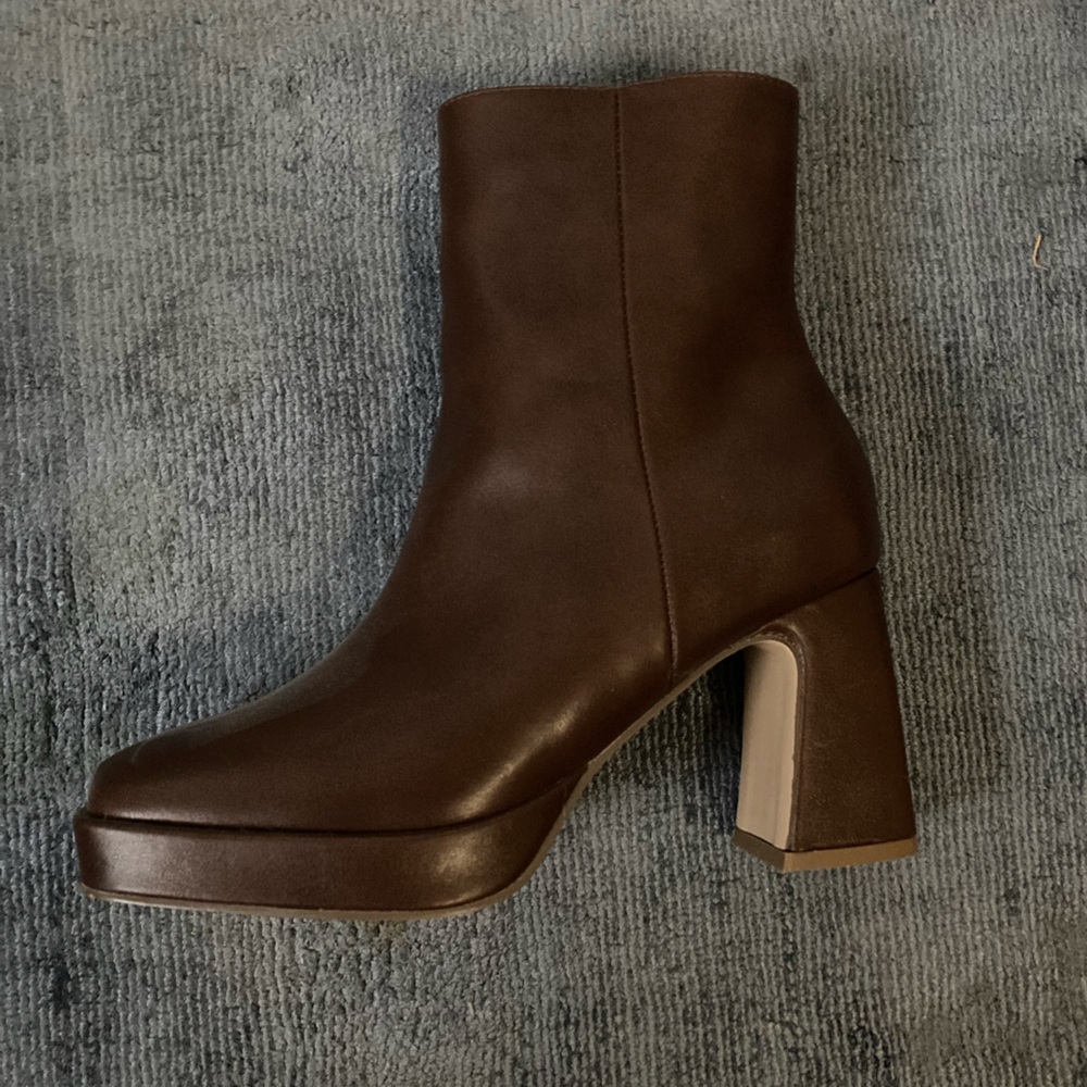 Pink Lily Block Heel Boot